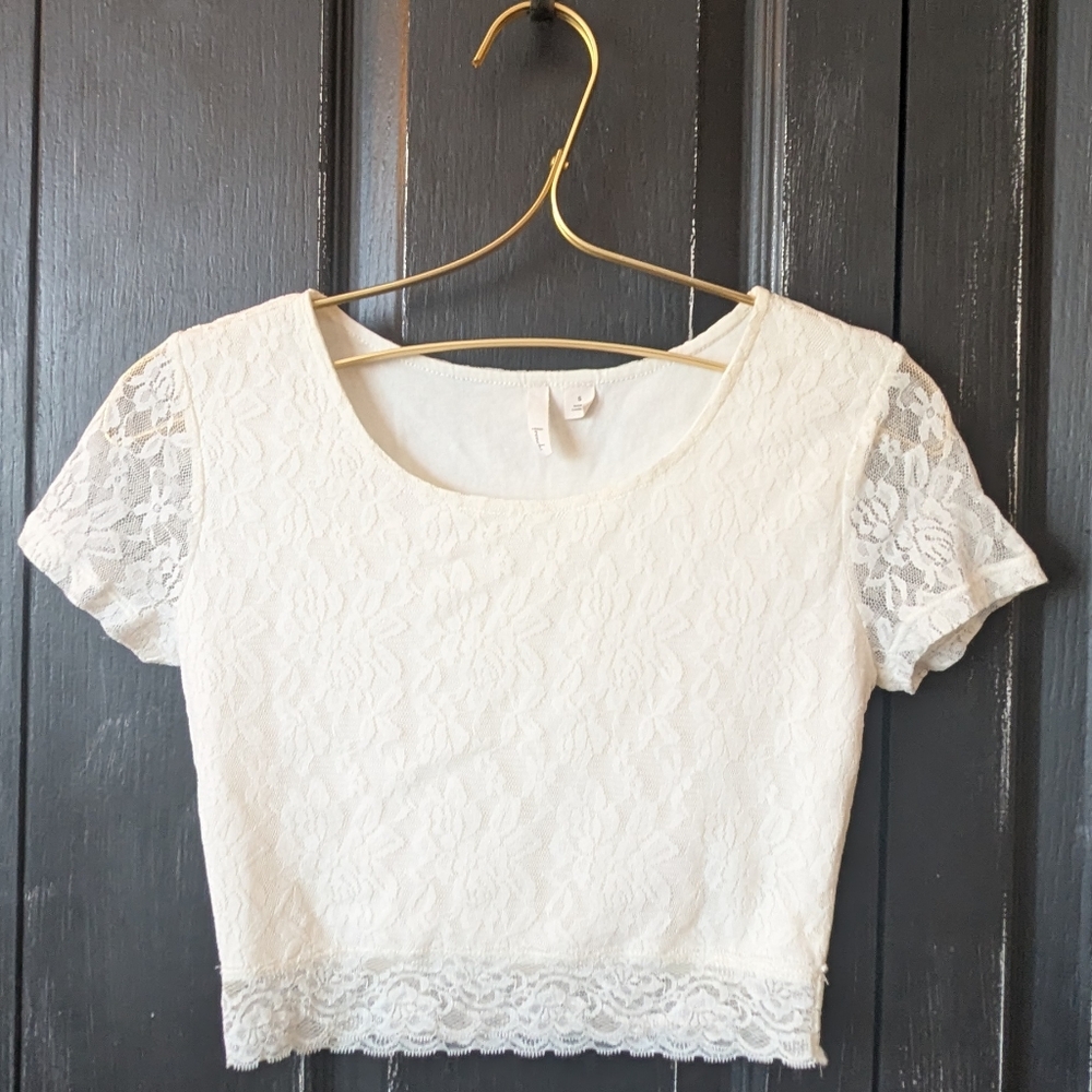 Frenchi Lace Accent Cream Crop Top